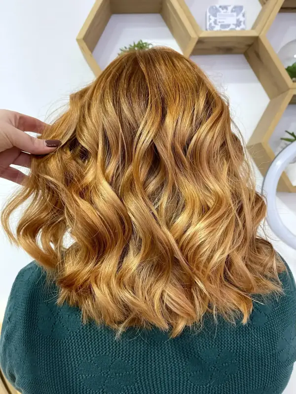 Relooking complet - avant/après salon coiffure Auray